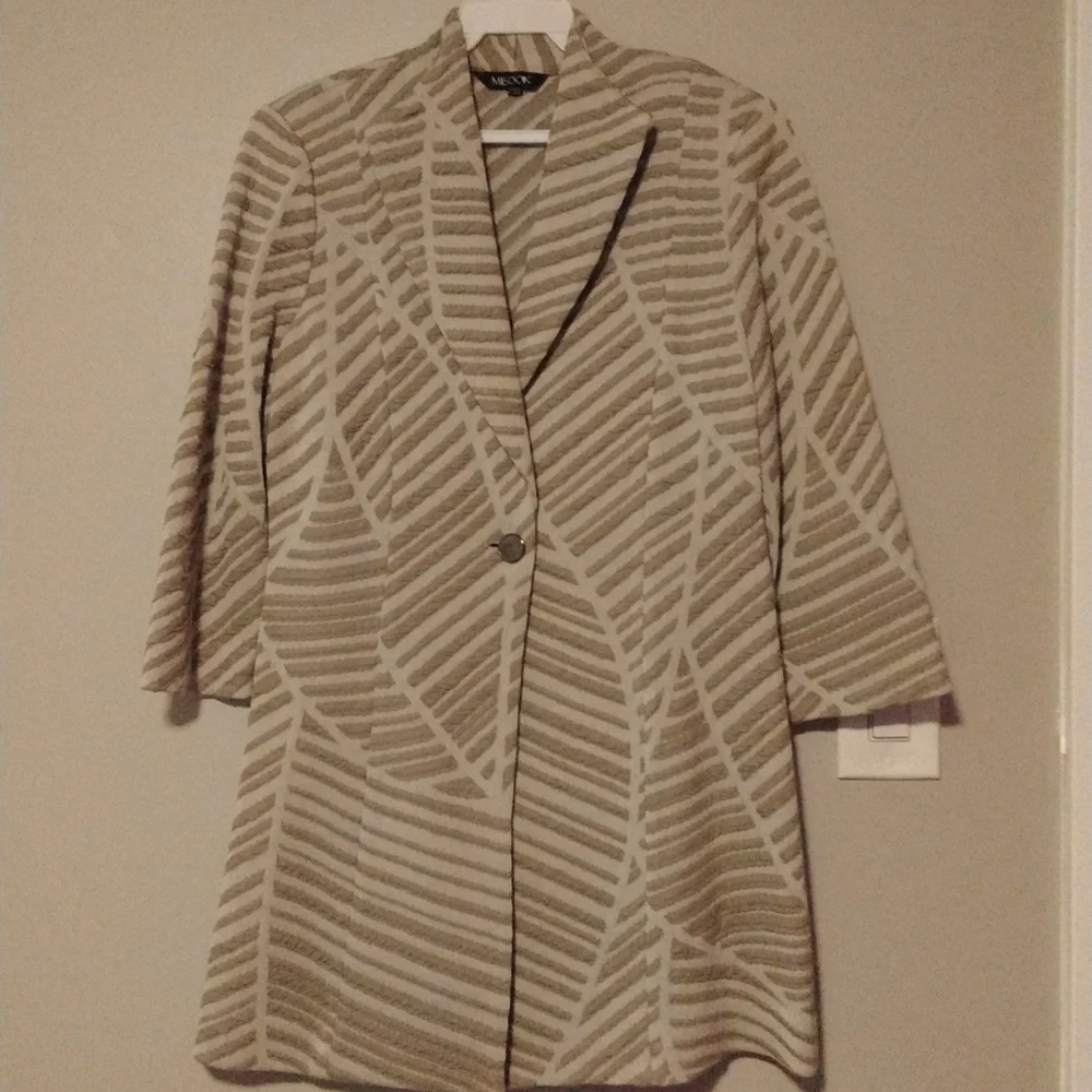 Misook - Picture 1 of 1